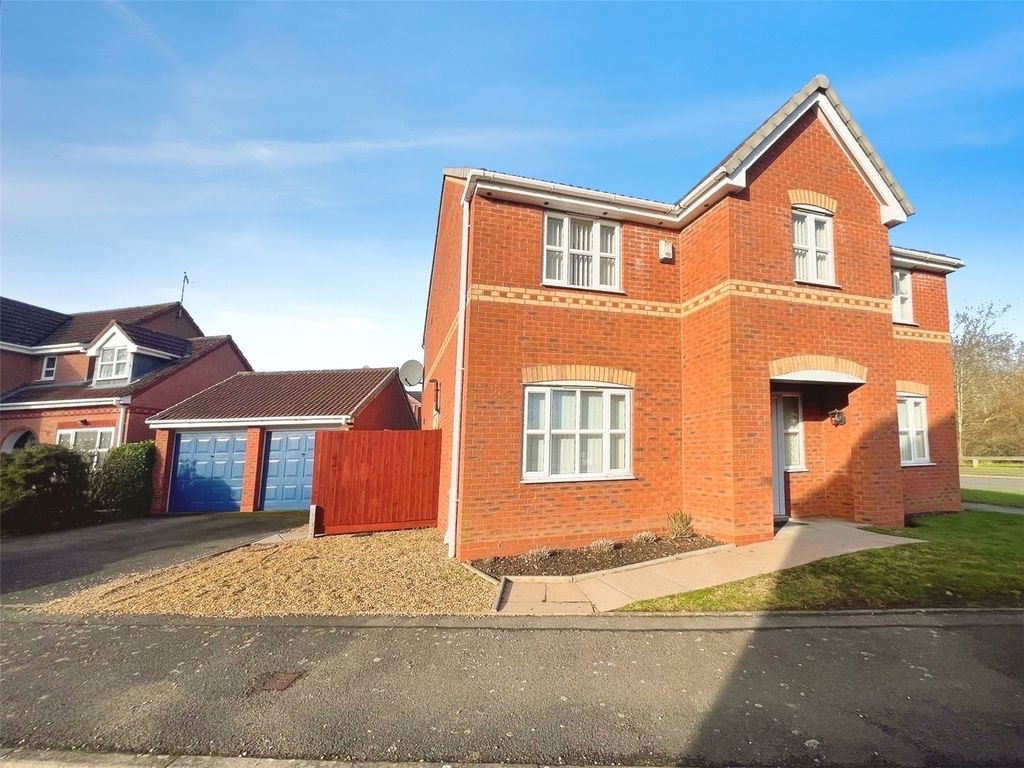 Property photo 1 of 33 Picture No. 01