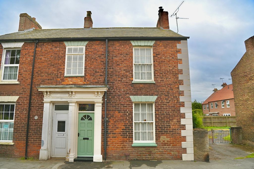 Property photo 1 of 29