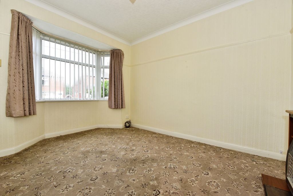 Property photo 2 of 17 Pbox-Img.Jpg