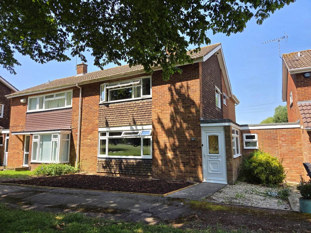 Property photo 1 of 21