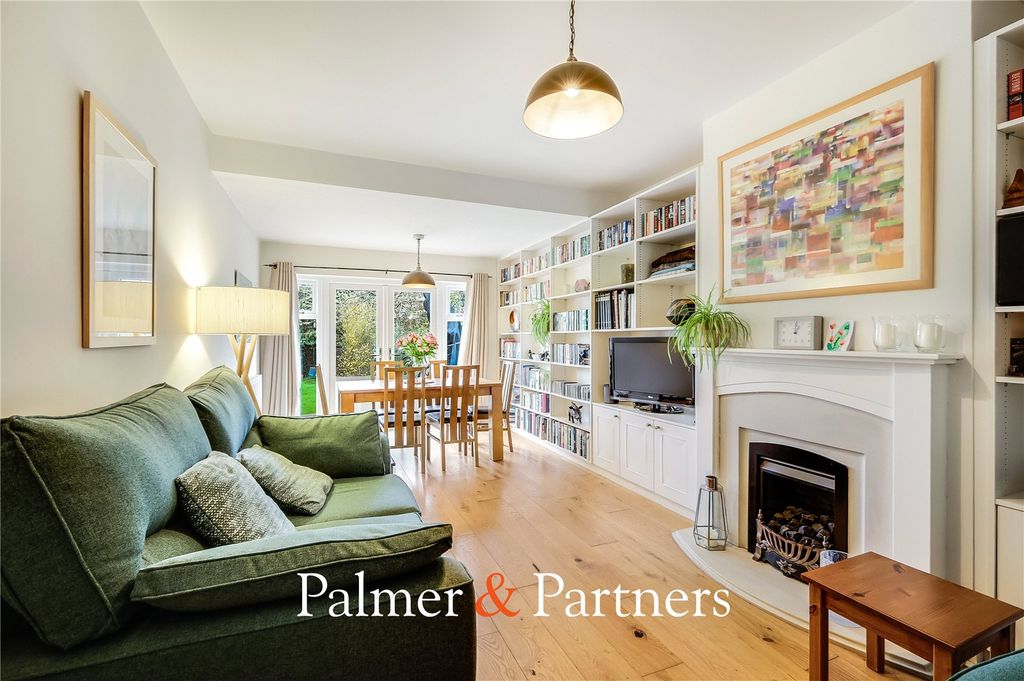 Property photo 3 of 22 Picture No. 04