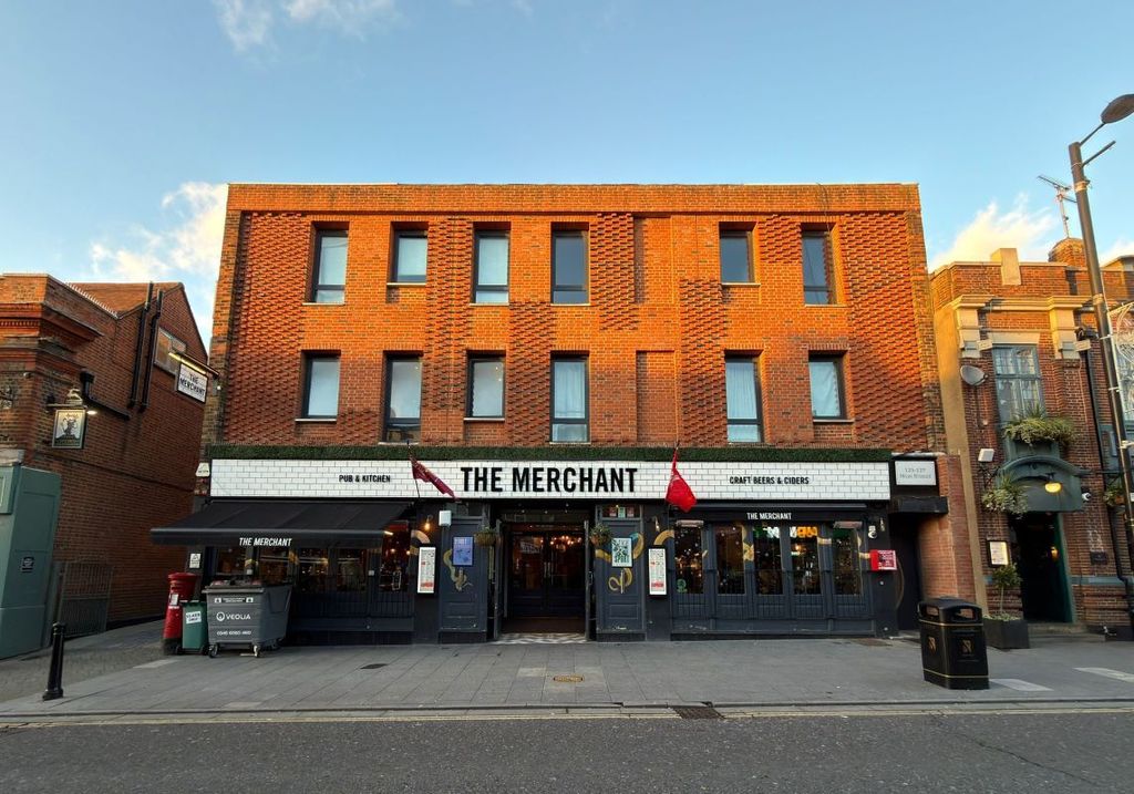 Property photo 1 of 9