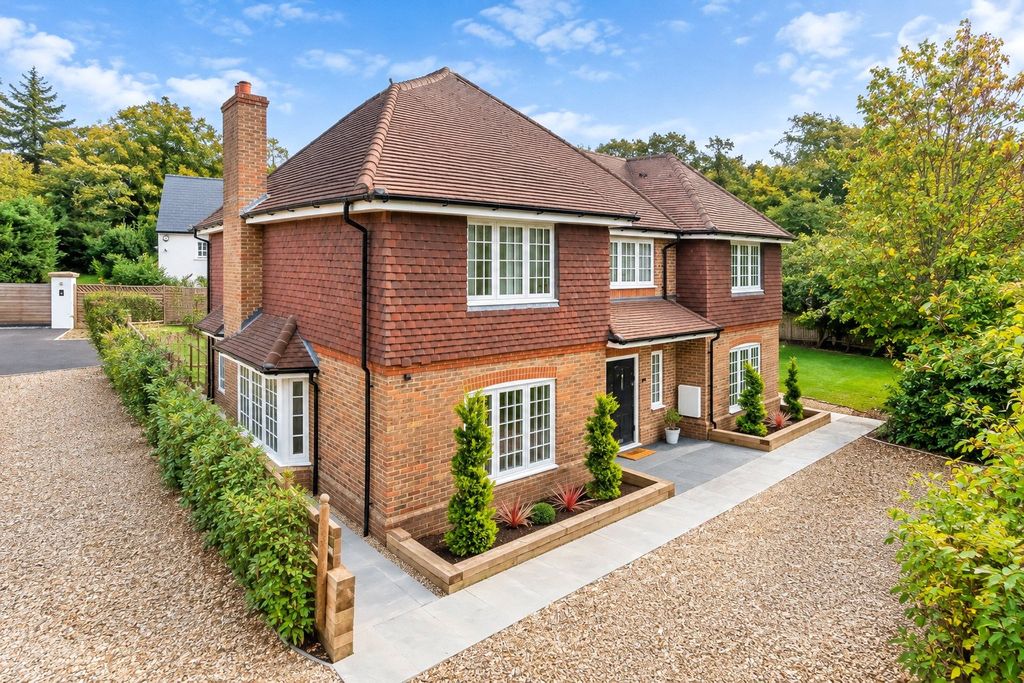Property photo 1 of 28 Picture No. 79