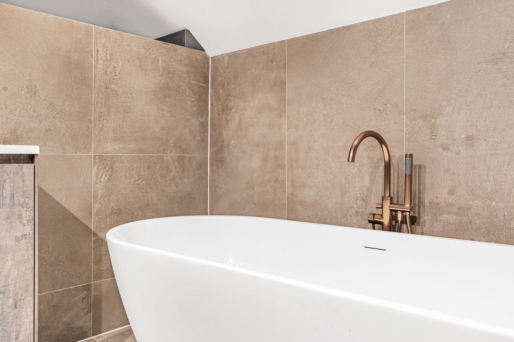 Additional image 32 of 5 bed detached house for salePipers Green Lane, Edgware HA8