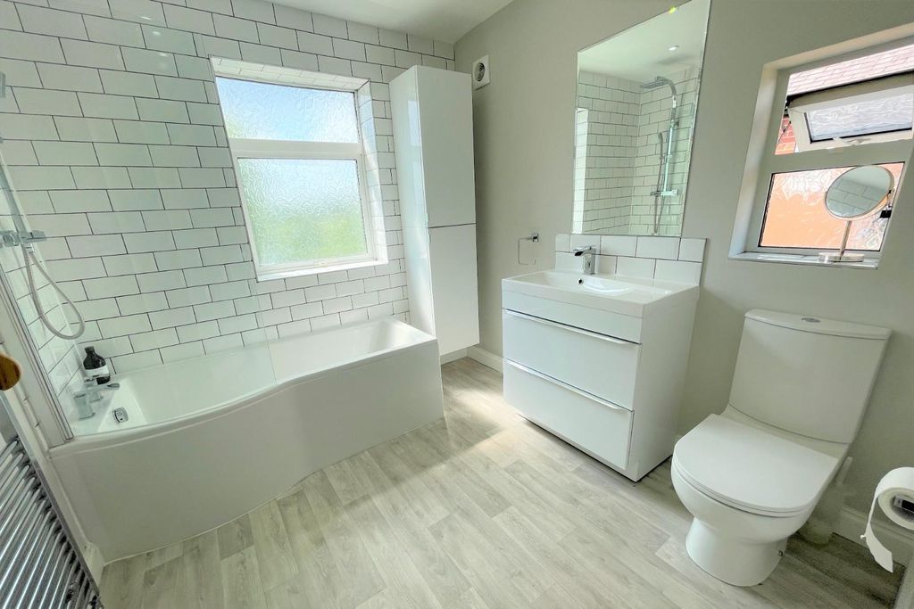 Property photo 3 of 12 3.Jpg