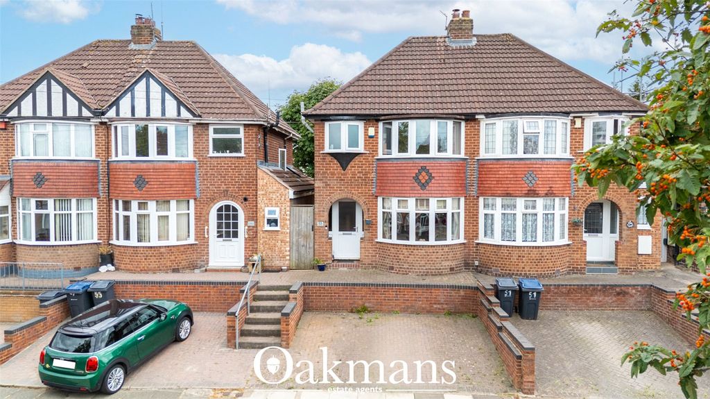 Property photo 2 of 42 Picture No. 01