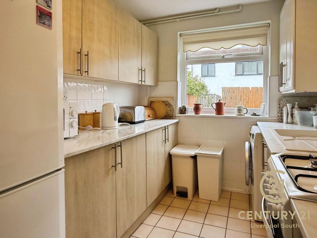 Property photo 3 of 24