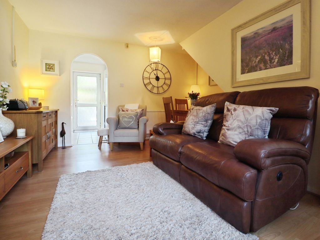 Property photo 2 of 15 Pbox-Img.Jpg