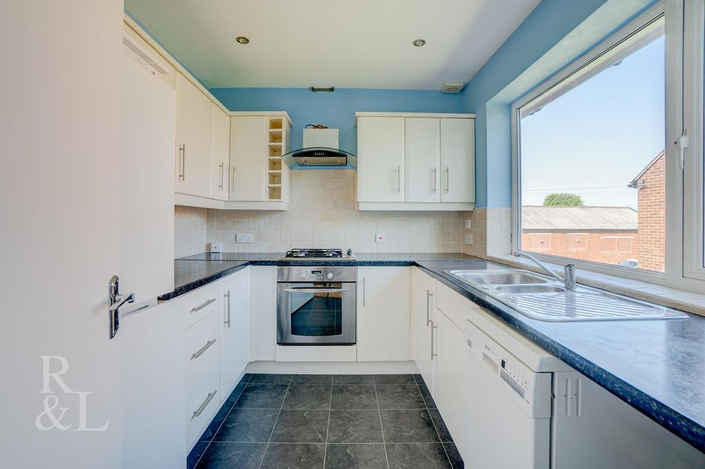 Property photo 2 of 11 B (3).Jpg