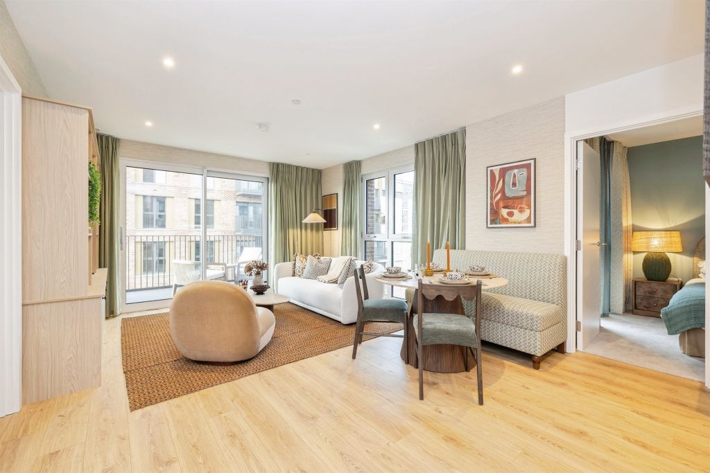 Property photo 2 of 19