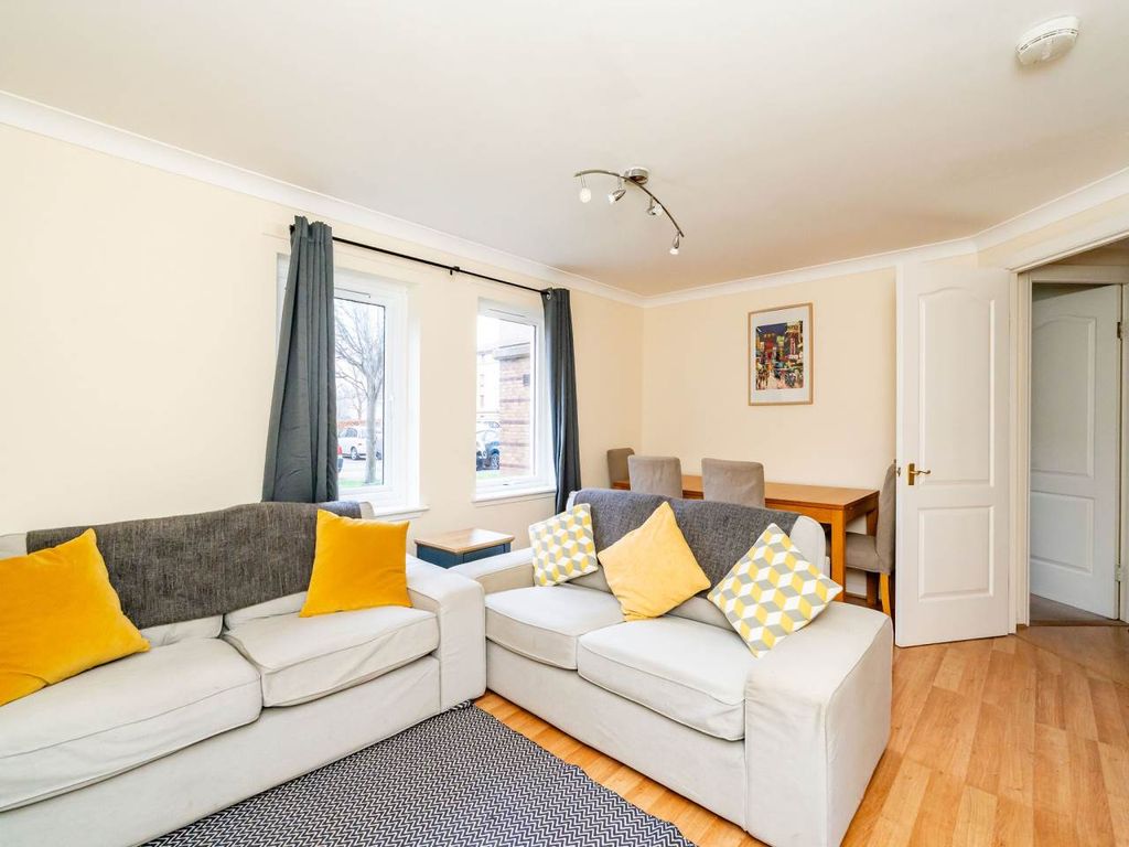 Property photo 1 of 12 Interiors-2