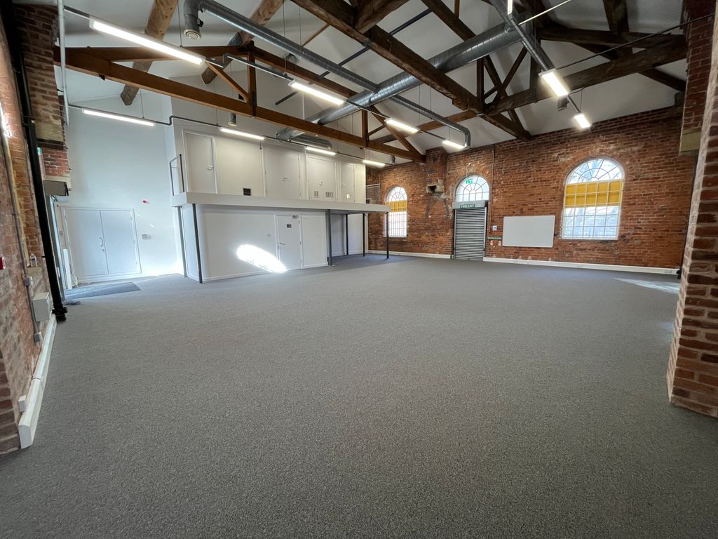 Property photo 3 of 4