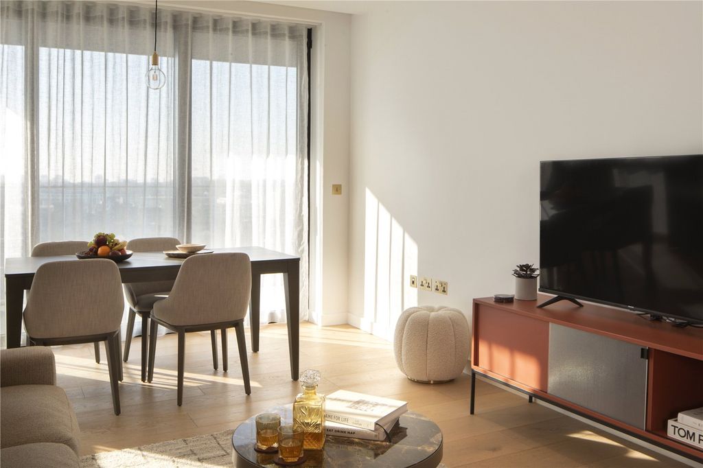 Property photo 2 of 22 Picture No. 05