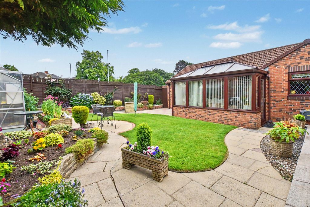 Property photo 1 of 20 Garden
