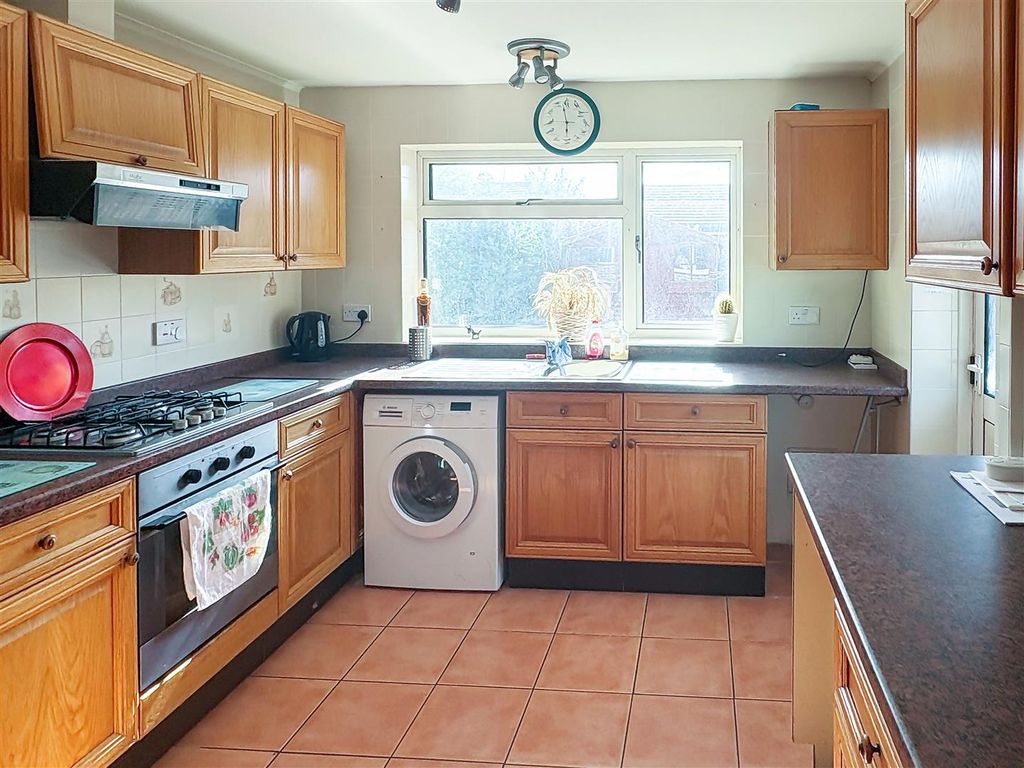 Property photo 3 of 15 Image00024.Jpg