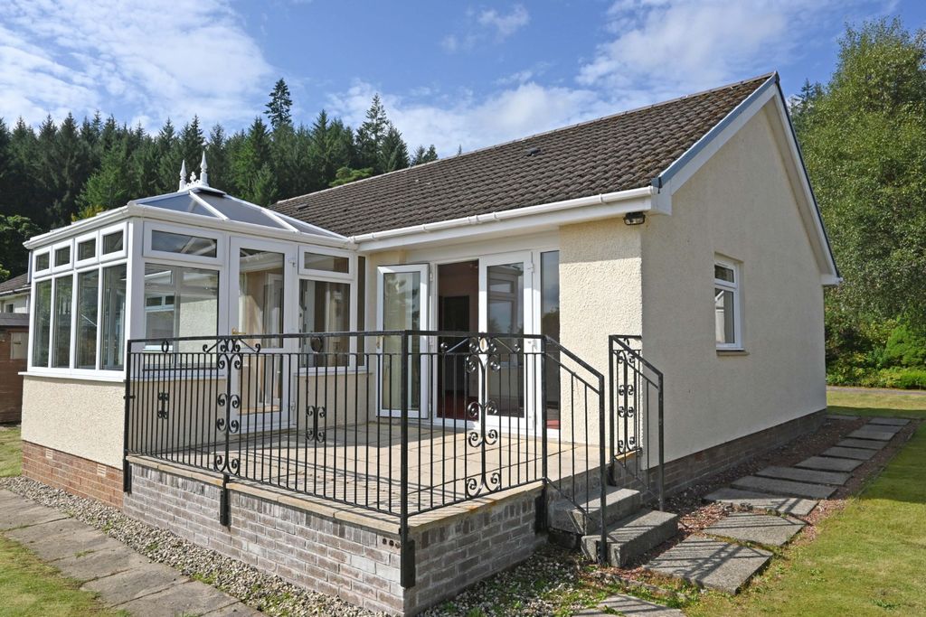 Property photo 3 of 23 4158515