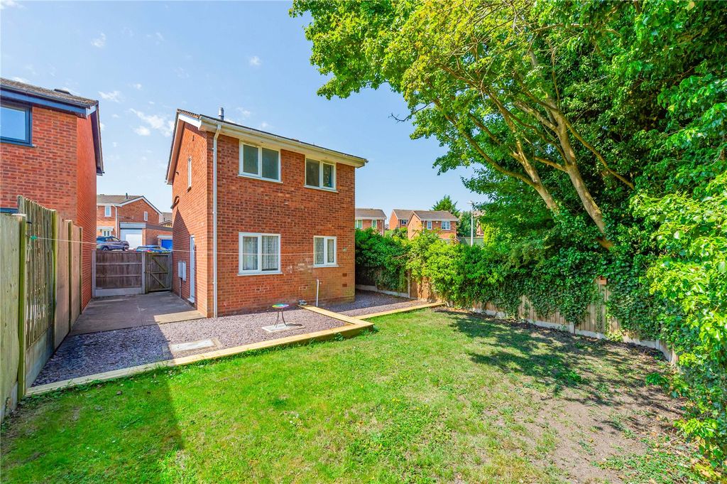 Property photo 2 of 25 Picture No. 24