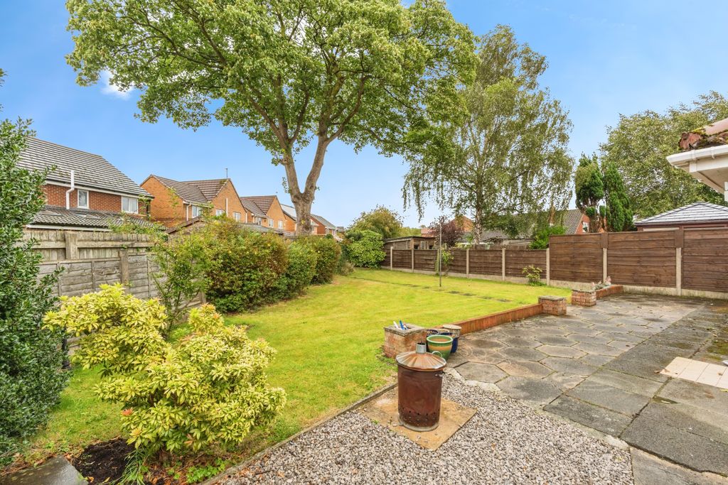 Property photo 2 of 15