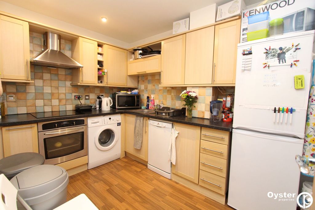 Property photo 2 of 5