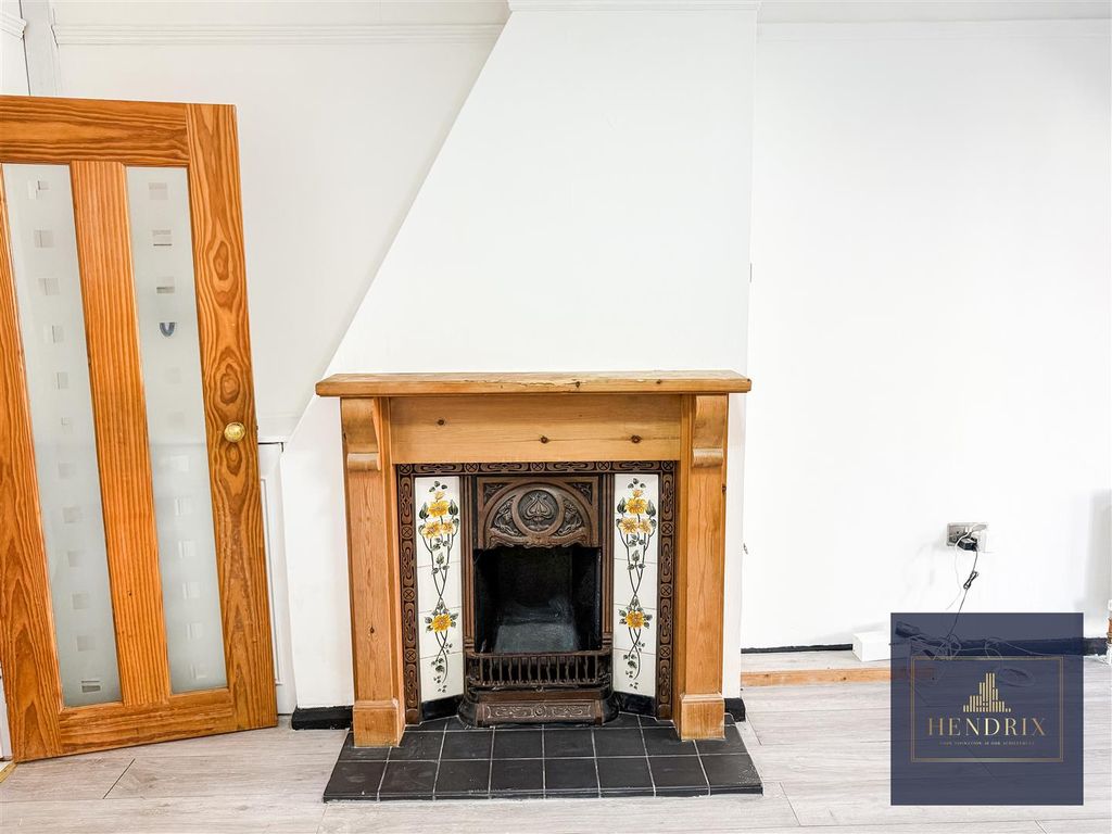 Property photo 3 of 22 Img_2619.Jpg