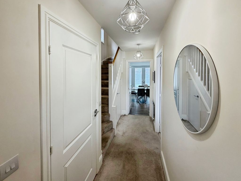 Property photo 2 of 23 Pbox-Img.Jpg