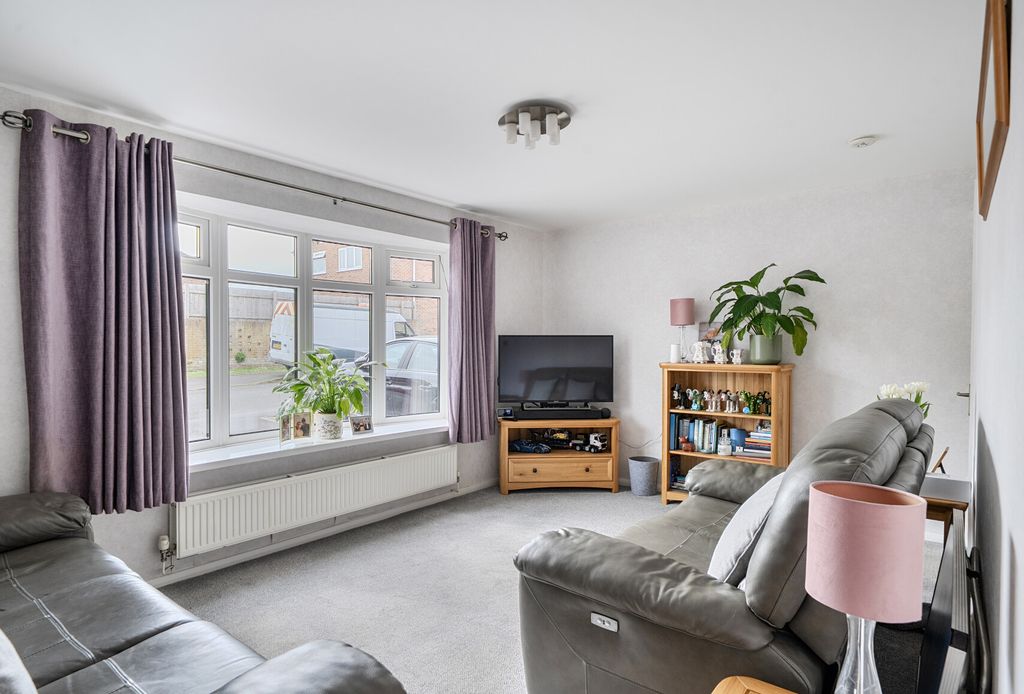 Property photo 2 of 18 1452482-14-69F47c...