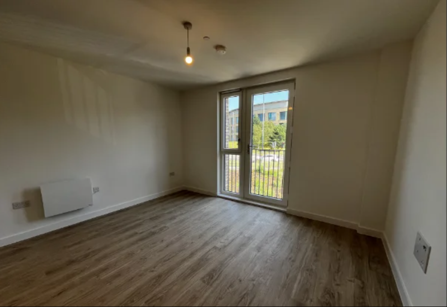 Property photo 3 of 7