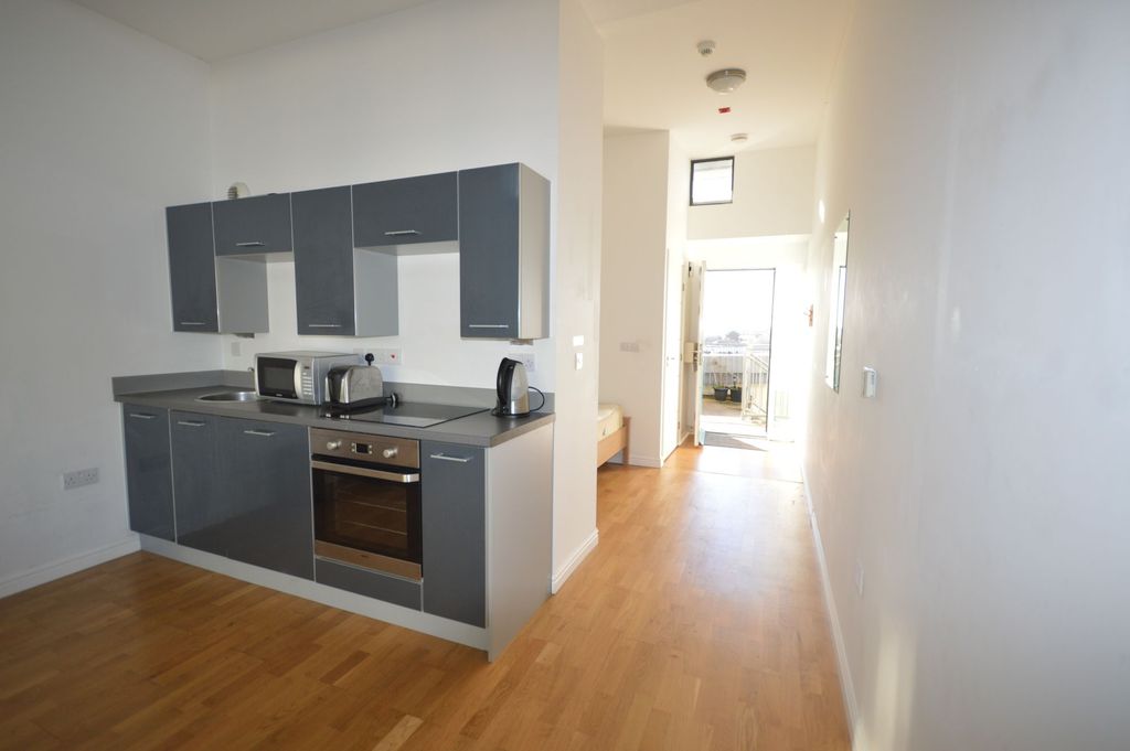 Property photo 3 of 6 Photo 3