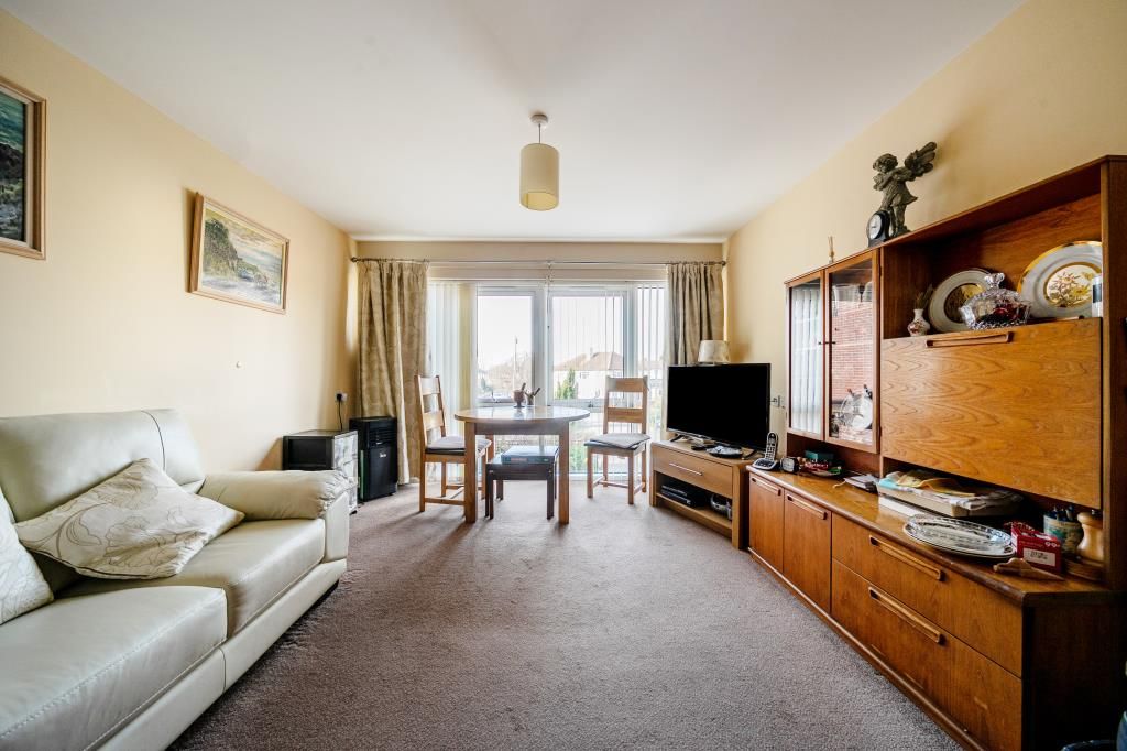 Property photo 2 of 16 Reception Room