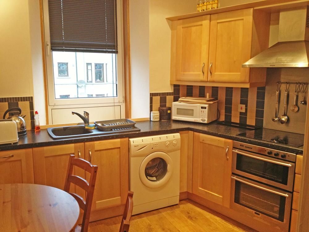 Property photo 2 of 3 Bakerst32F
