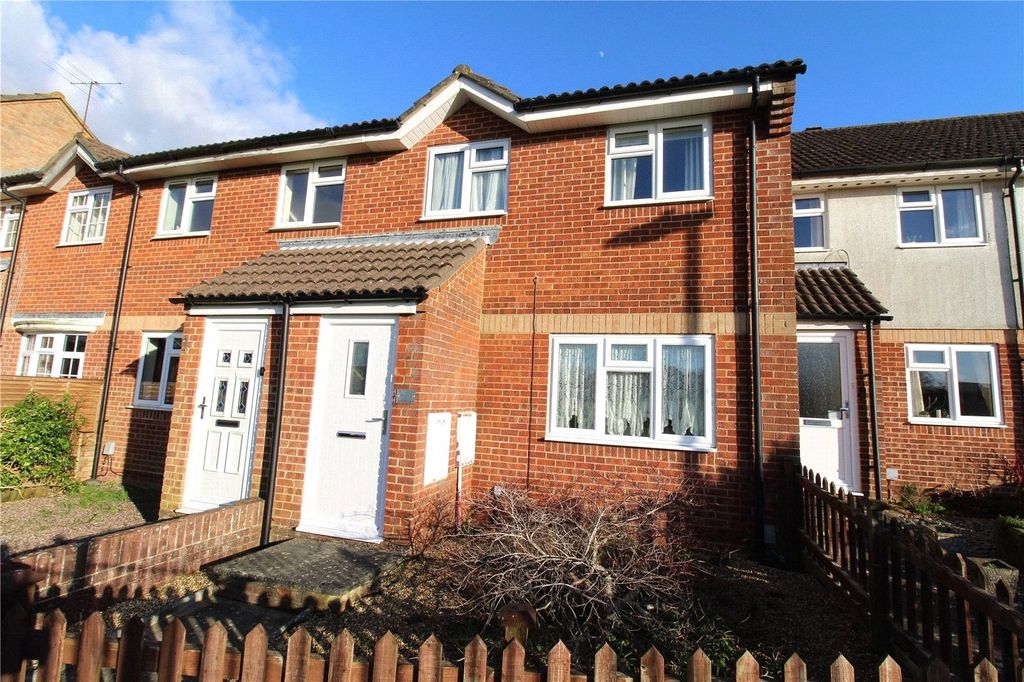 Property photo 1 of 9 Picture No. 24