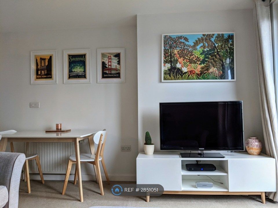 Property photo 2 of 8 Dining Area