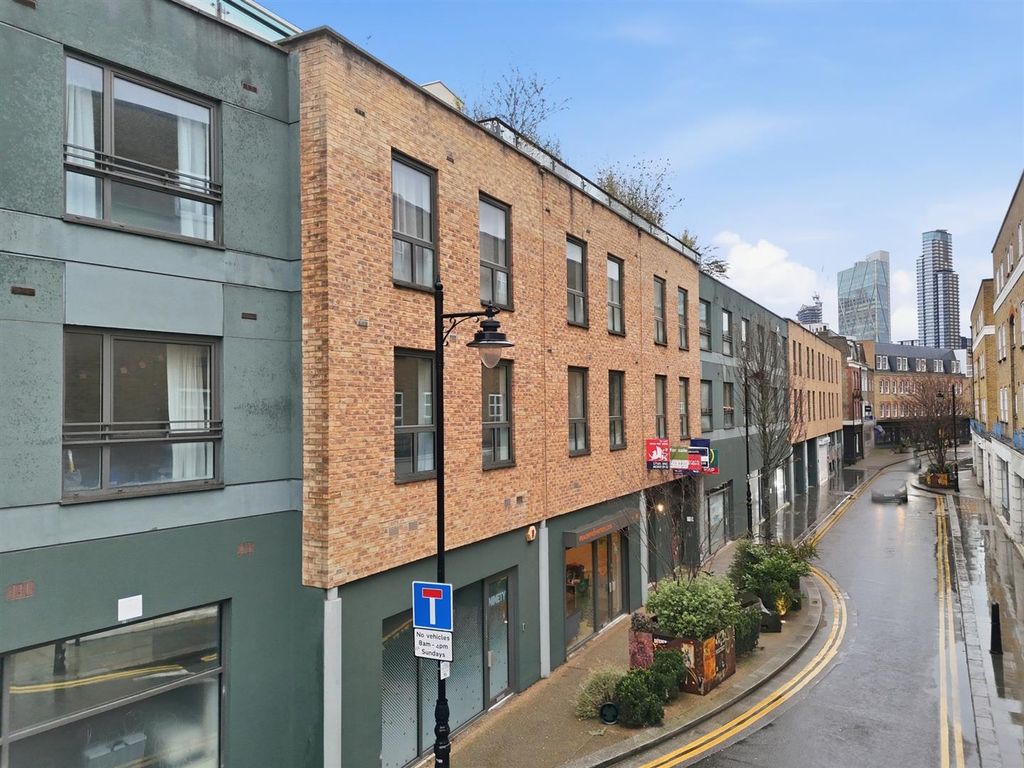 Property photo 2 of 16 001_Dji_20260121154343_0882_d.Jpg