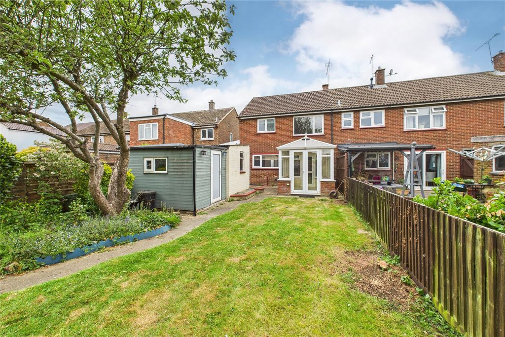 Property photo 2 of 12 Picture No. 11