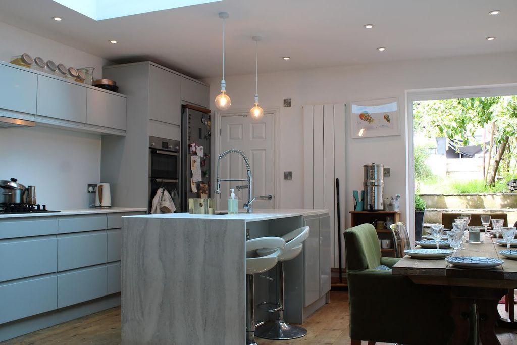 Property photo 2 of 18 Img-1574.Jpg