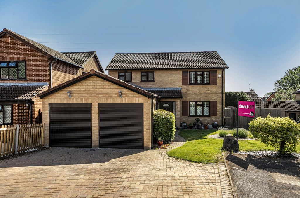 Property photo 1 of 28 1466615-17-6A1852...