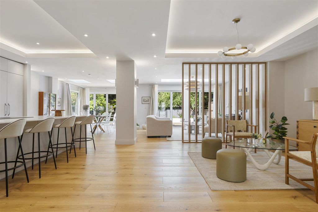 Property photo 1 of 16 Hocroft Road-No Watermark-4.Jpg
