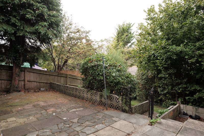 Property photo 3 of 10 Garden