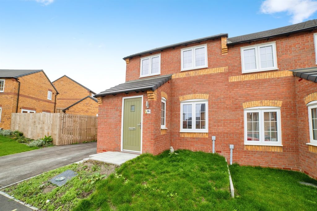 Property photo 1 of 15