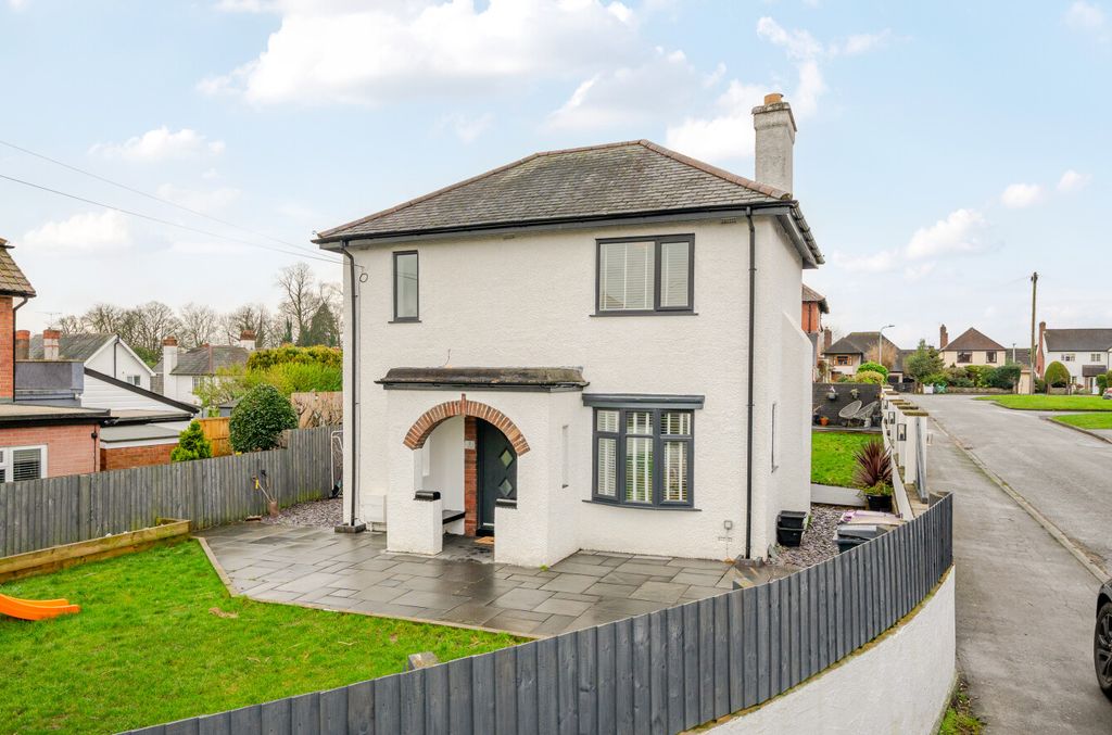 Property photo 1 of 23 -698B102810A20-l-1407736-18-698A4F91080d6