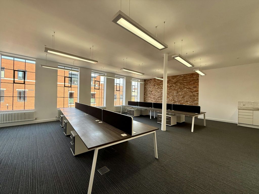 Property photo 2 of 10 Photo 12082025 12 22 05.Jpg