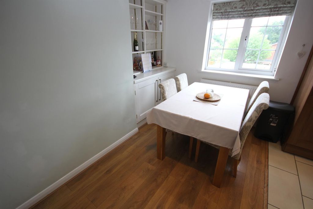 Property photo 3 of 8 Img_6233.Jpg