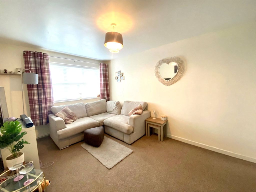 Property photo 3 of 10 Picture No. 07