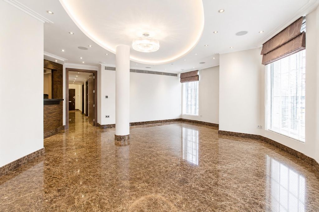 Property photo 1 of 7 6.Png