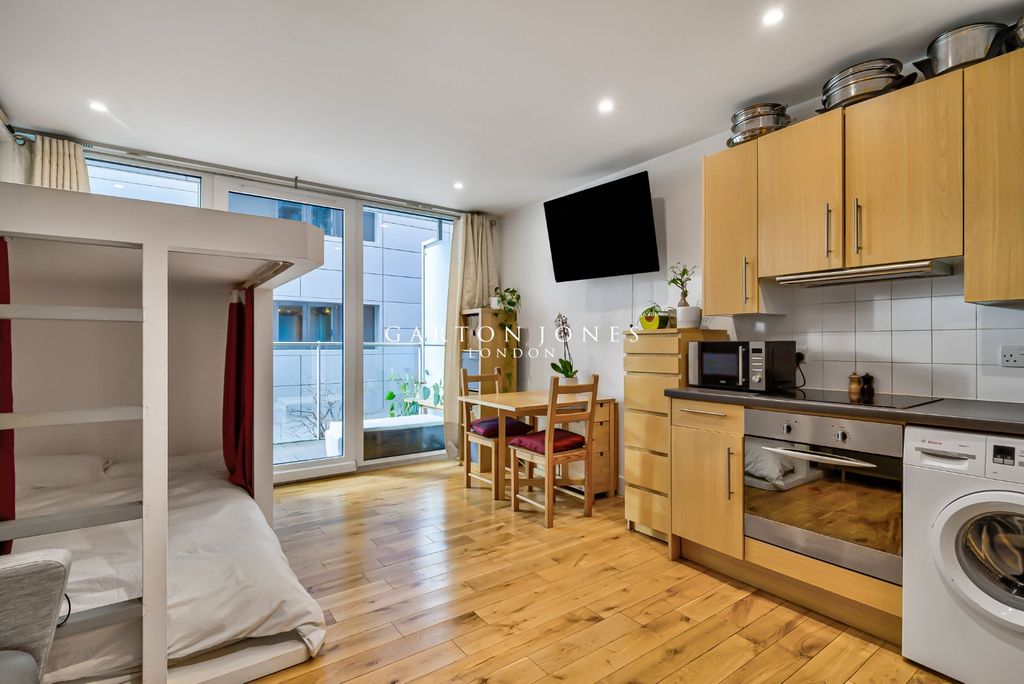 Property photo 2 of 18 Picture No. 18