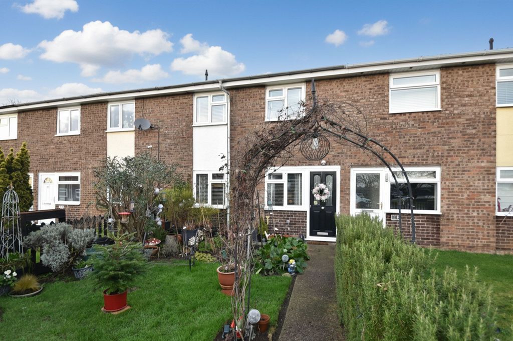 Property photo 1 of 17