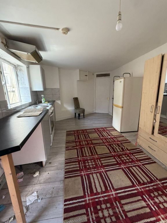 Property photo 3 of 4 Gallery