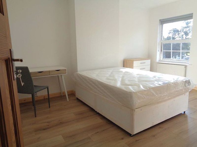 Property photo 3 of 8 Photo 3