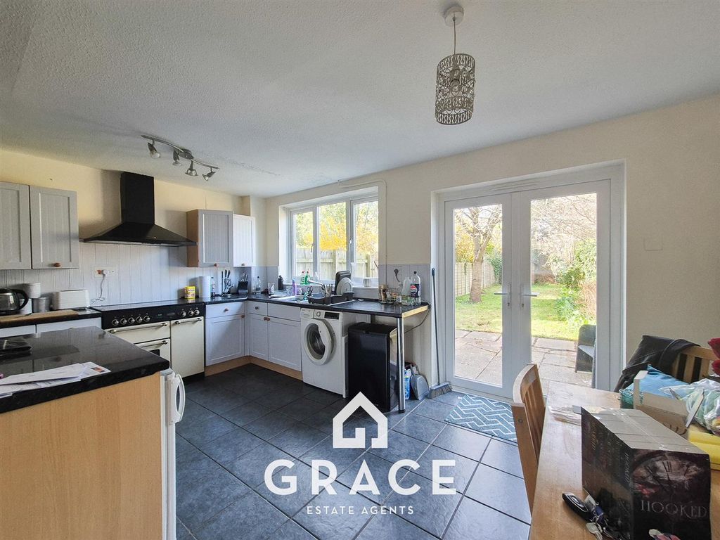 Property photo 3 of 11 1000048638.Jpg