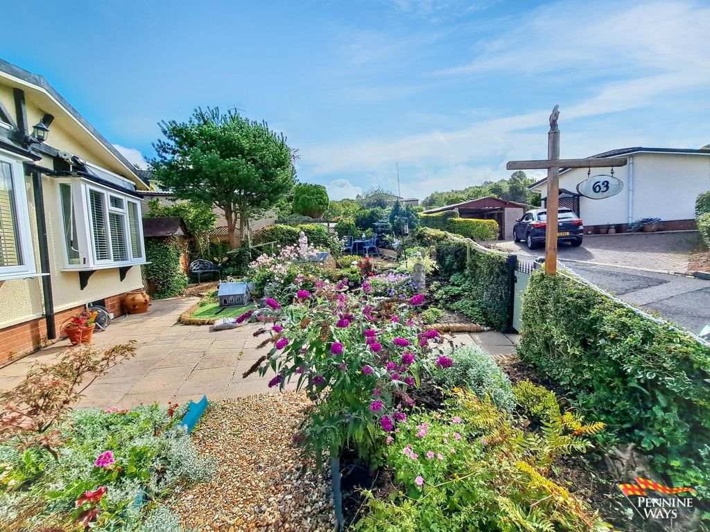 Property photo 1 of 14 Garden